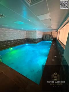 مع شهر فري ارقي شقة غرفتين وصالة ومجلس للايجار _ المويهات3|غرف واسعه مع خزائن بالحائط, بلكون باطلاله مفتوحة,موقع مميز وحيوي سهل الخروج لدبي والشارقة |