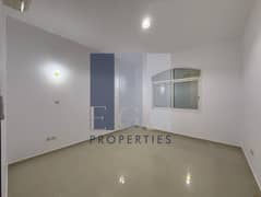 شقة في مدينة خليفة 4 غرف 110000 درهم - 14851343