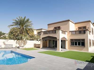 4 Bedroom Villa for Sale in Jumeirah Park, Dubai - Beautifully Upgraded | Corner Plot | Must See 4 Bedroom Villa for Sale in Jumeirah Park, Dubai - Beautifully Upgraded | Corner Plot | Must See