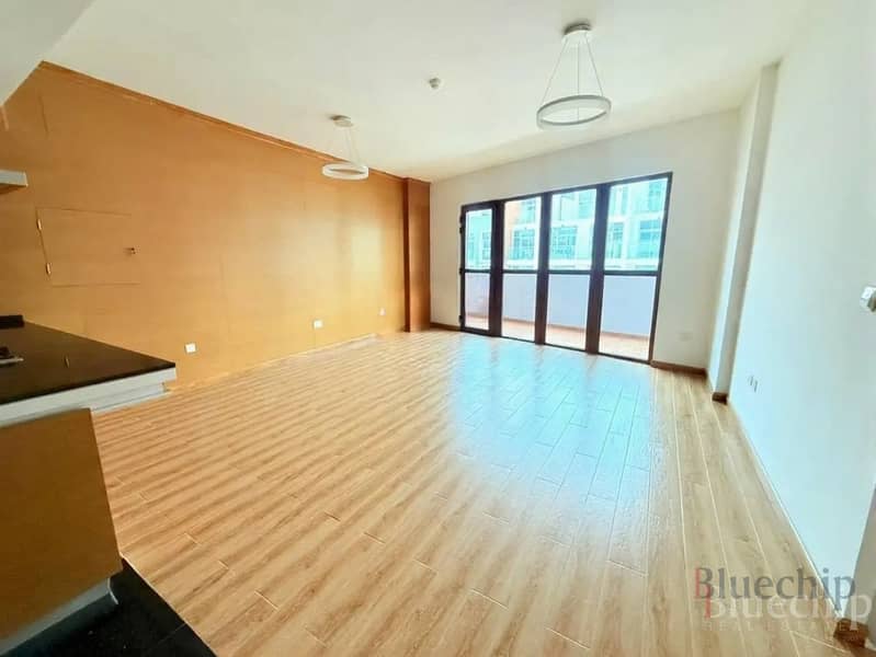 Spacious| Exceptional Investment | Fitted Kitchen Spacious| Exceptional Investment | Fitted Kitchen