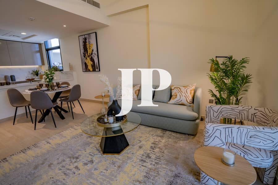 3 Riviera handover-24. jpg