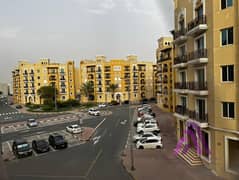 شقة في EMR-23،الحي الإماراتي،المدينة العالمية 34000 درهم - 14852812