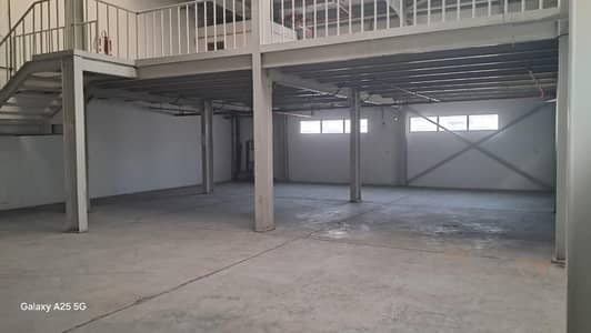 Warehouse for Rent in Al Sajaa Industrial, Sharjah - 2. jpg Warehouse for Rent in Al Sajaa Industrial, Sharjah - 2. jpg