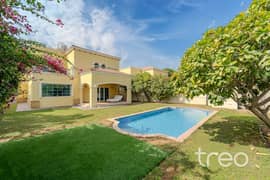 Exclusive | 4 Bed Large | Internal Location