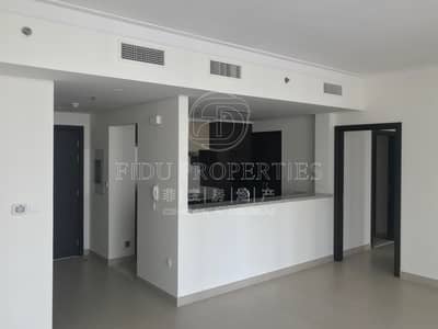 Brand New Apartment | Boulevard and Creek View Brand New Apartment | Boulevard and Creek View