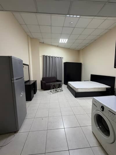 Studio for Rent in Al Mahatah, Sharjah - 19a14278-25d1-4cb5-a7d8-eeea3f55fe14. jpeg