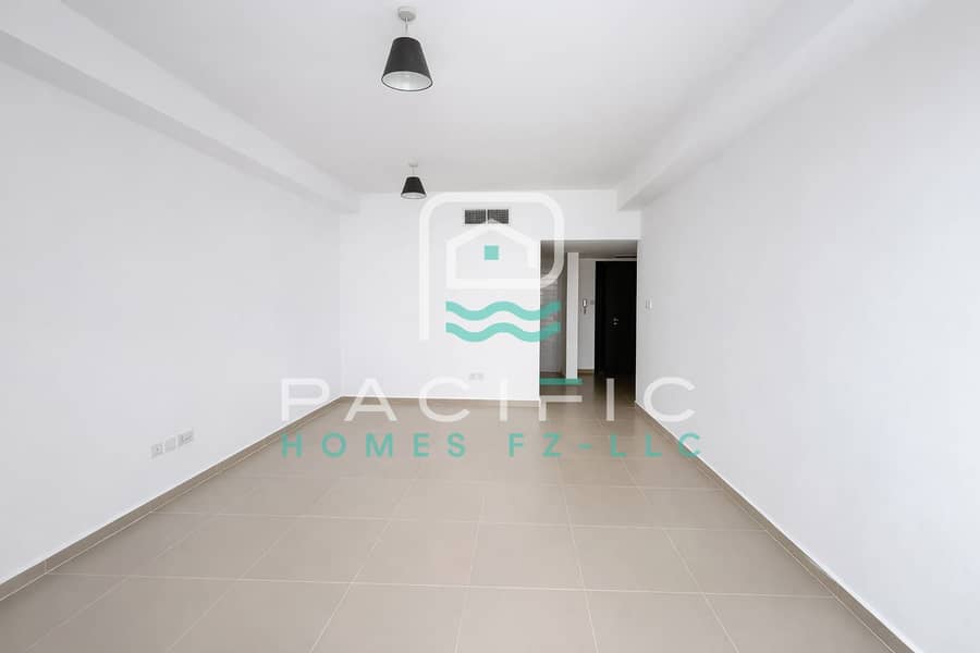 3 Pacific_Building_UnitB - 2 - 28_photo3. jpg