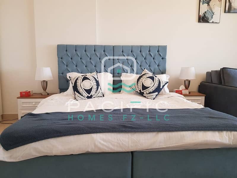 3 Pullman_Residences_Unit641_photo4. jpg