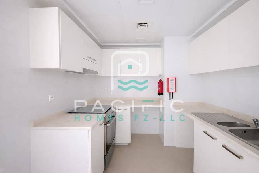 9 Pacific_Building_UnitB - 2 - 15_photo8. jpg