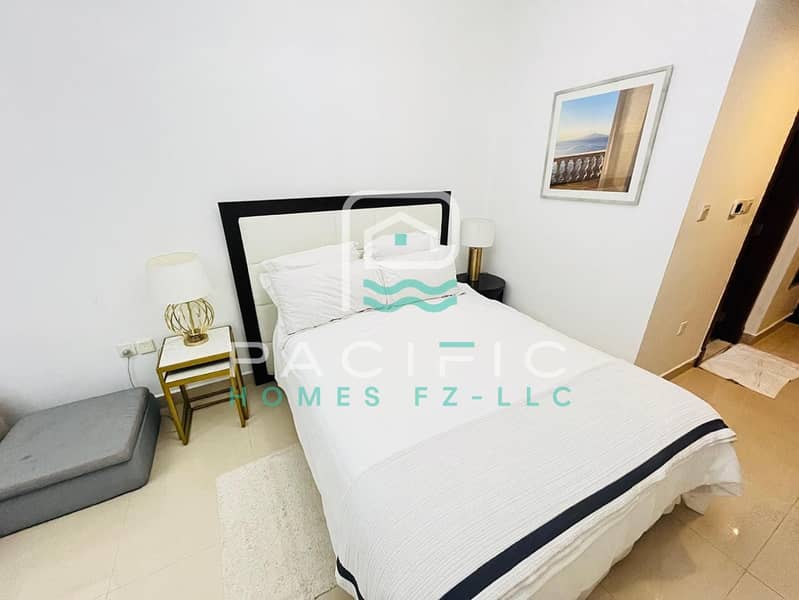 10 Pullman_Residences_Unit215_photo10. jpg