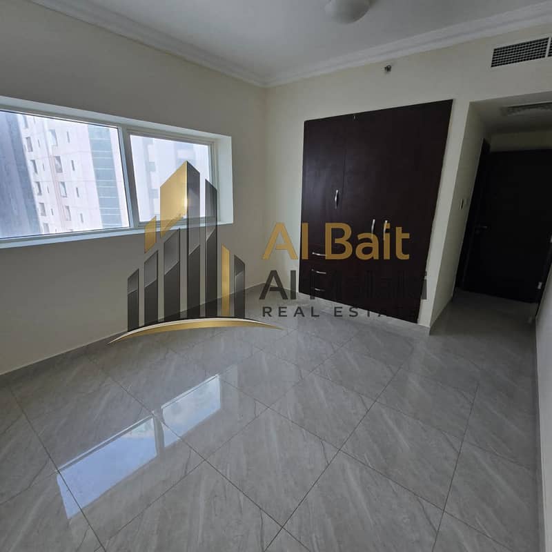 A fantastic residential opportunity for those seeking comfort and tranquility. This spacious apartment features three well-designed bedrooms and a br