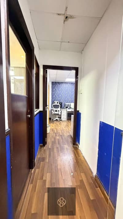 Office zum zur Miete in Al Karama, Dubai - WhatsApp Image 2026-04-15 at 09.30. 50 (2). jpeg Office zum zur Miete in Al Karama, Dubai - WhatsApp Image 2026-04-15 at 09.30. 50 (2). jpeg