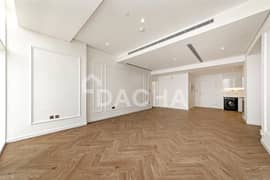 Top Floor | Renovated Unit | 2 Parkings