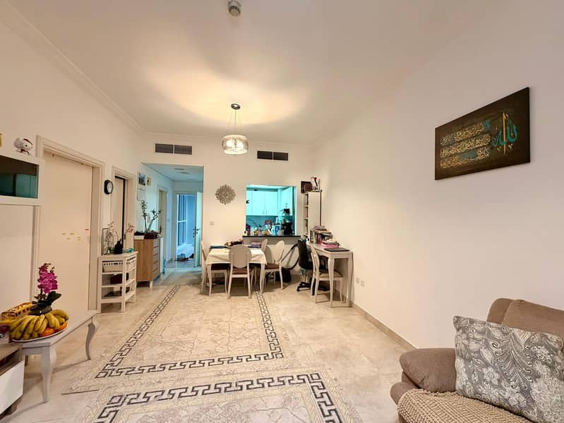Vacant Now | Study Included | Low Floor Vacant Now | Study Included | Low Floor