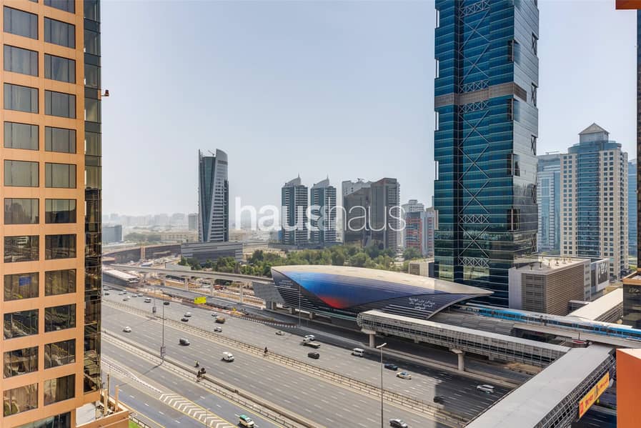 Corner unit | Spacious | Bright | Multiple Options Corner unit | Spacious | Bright | Multiple Options