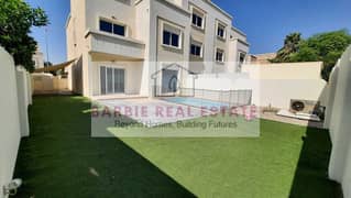 عرض مميز! فيلا واسعة من 5 غرف نوم | مسبح خاص | حديقة كبيرة | الريف