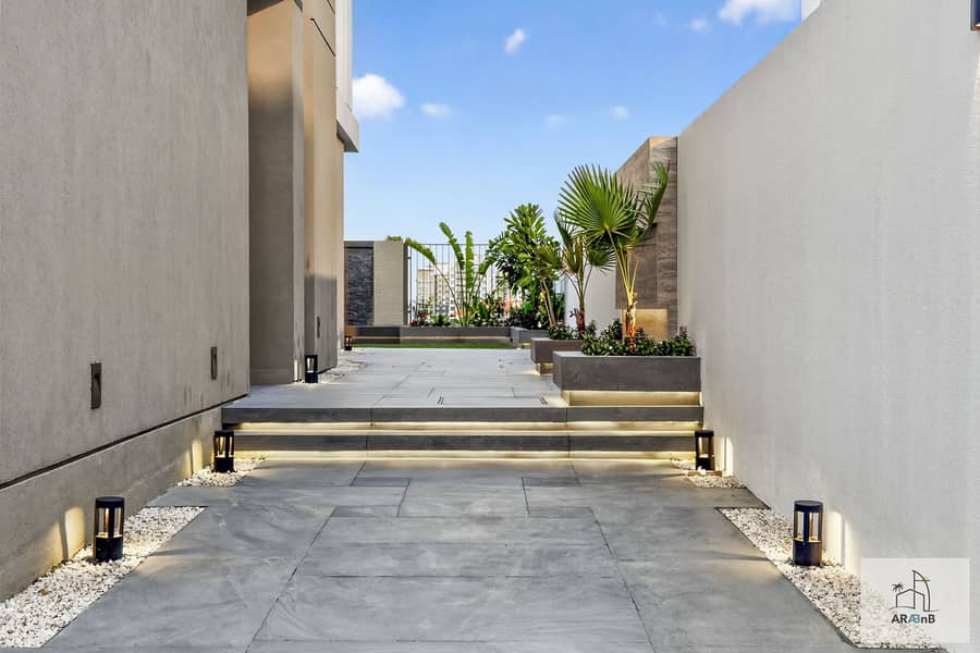 10 9 - AraBnB - Tilal Al Furjan - Villa 237 -9. jpg