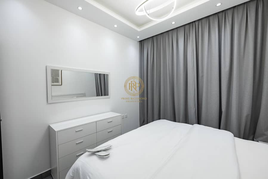 6 ZIKA5985-HDR. jpg