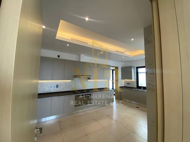 44 IMG-20250202-WA0746. jpg