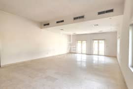 فیلا في ذا سنترو،ذا فيلا 5 غرف 10500000 درهم - 14858752