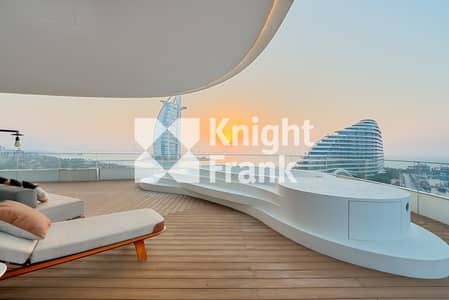 3 Bedroom Apartment for Sale in Umm Suqeim, Dubai - Panoramic Views of the Jumeirah Hotel’s Resorts
