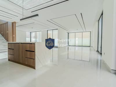5 Cпальни Вилла Продажа в Дубай Саут, Дубай - Вилла в Дубай Саут, 5 спален, 9500000 AED - 14859189