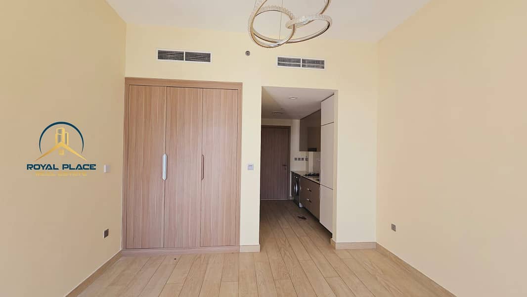 UNFURNISHED STUDIO | MODERN LAYOUT | AZIZI RIVIERA | Bayut.com
