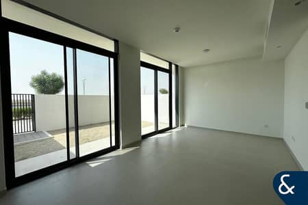 3 Bedroom Villa for Sale in Dubai South, Dubai - Investor Deal | Single Row | Spacious Layout 3 Bedroom Villa for Sale in Dubai South, Dubai - Investor Deal | Single Row | Spacious Layout