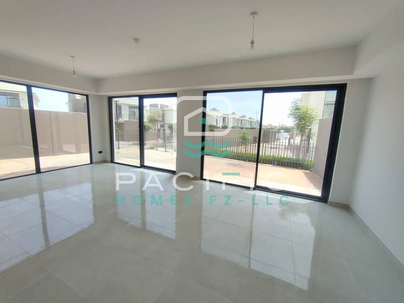 4 FALCON_ISLAND_Unit270_photo2. jpg