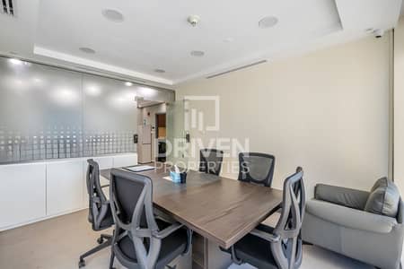 Office for Rent in Business Bay, Dubai - Fully Fitted Office | Pantry | Glass Paritions