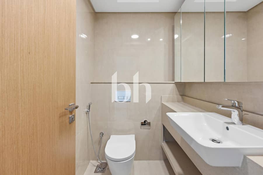 6 images image img