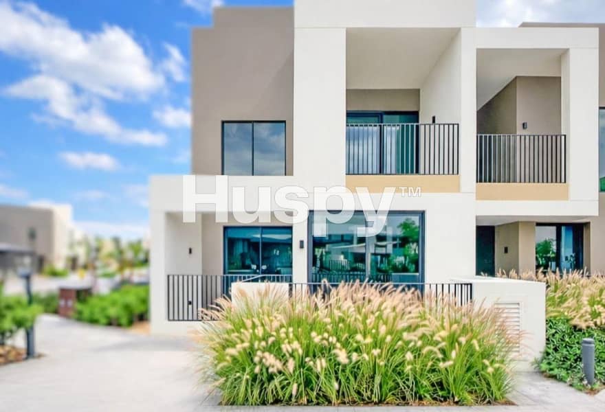 Exclusive | Pool View | Corner Unit Exclusive | Pool View | Corner Unit