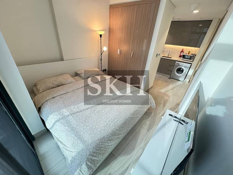 Modern Fully Furnished Studio for Monthly Rent – Azizi Riviera 41