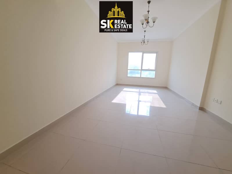 2bhk on prime location new buliding neat and clean apartment