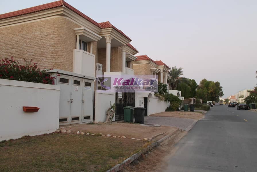 BIG VILLA FOR LESS PRICE UMM SUQEIM 5 ZED ROOM z+ MAID ROOM READY TO MOVE