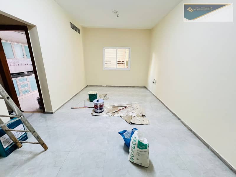 HOT OFFER!! FULLY SPACIOUS NO DEPOSIT 1BHK WITH BALCONY CENTRAL AC ONLY FOR FAMILY JUST 30kIN AL QASIMIA