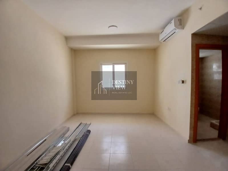 Big spacious lavish studio family building just rent 20k