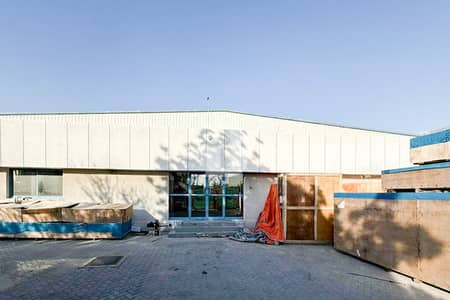 Warehouse for Sale in Jebel Ali, Dubai - GREAT LOCATION | LOGISTICS | VACANT Warehouse for Sale in Jebel Ali, Dubai - GREAT LOCATION | LOGISTICS | VACANT