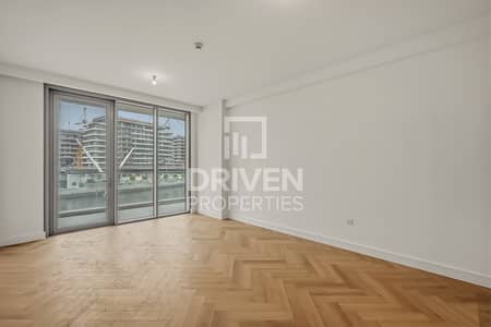 2 Bedroom Apartment for Rent in Al Wasl, Dubai - Full Canal View | Large Terrace | Bright Unit