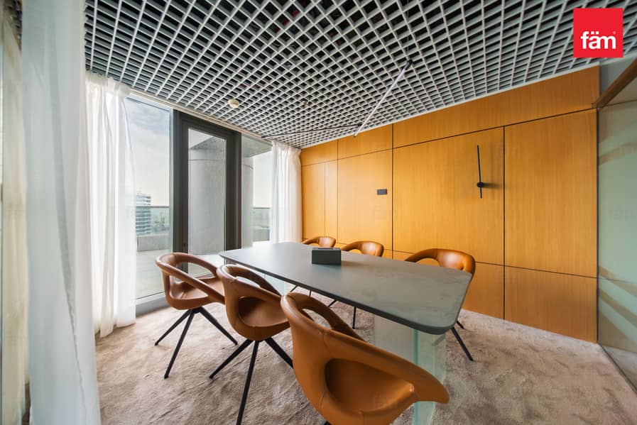 Ready to Move | High Floor | Community Expert Ready to Move | High Floor | Community Expert