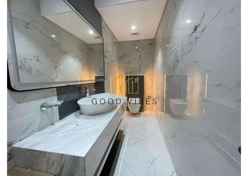 14 Villa 146_compressed_page-0015. jpg