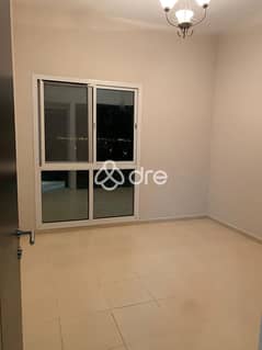 شقة في برج فرح 1،كيو بوينت،ليوان 1 غرفة 590000 درهم - 14861071