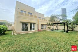 فیلا في السهول 2،السهول 5 غرف 399999 درهم - 14849981