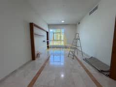 شقة في شارع حمدان 2 غرف 95000 درهم - 14707683