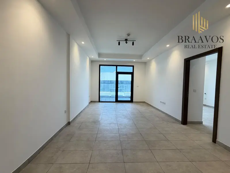 DISTRESS DEAL | 1 BR + MIAD | ELEGANT in Jumeirah Village Circle (JVC)