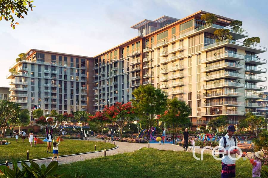 8 02_building_exterior_park_view. jpg