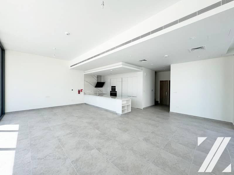 Spacious Modern | Single Row | Multiple Cheques - Image 4