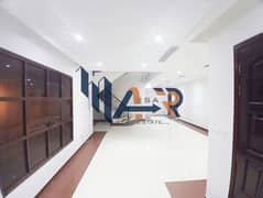 فیلا في مدينة خليفة 5 غرف 215000 درهم - 14874315