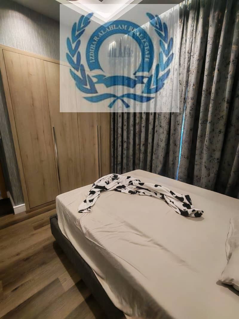 6 1. jpeg