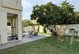 فیلا في زلال 2،زلال،البحيرات 3 غرف 7600000 درهم - 14876346